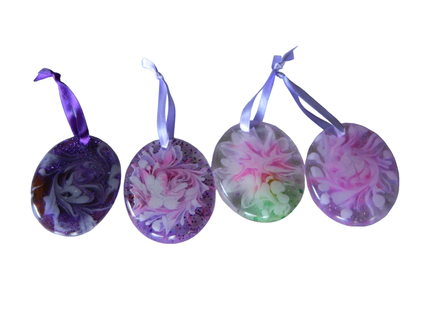 Set of 4 Resin Bloom Christmas Ornaments