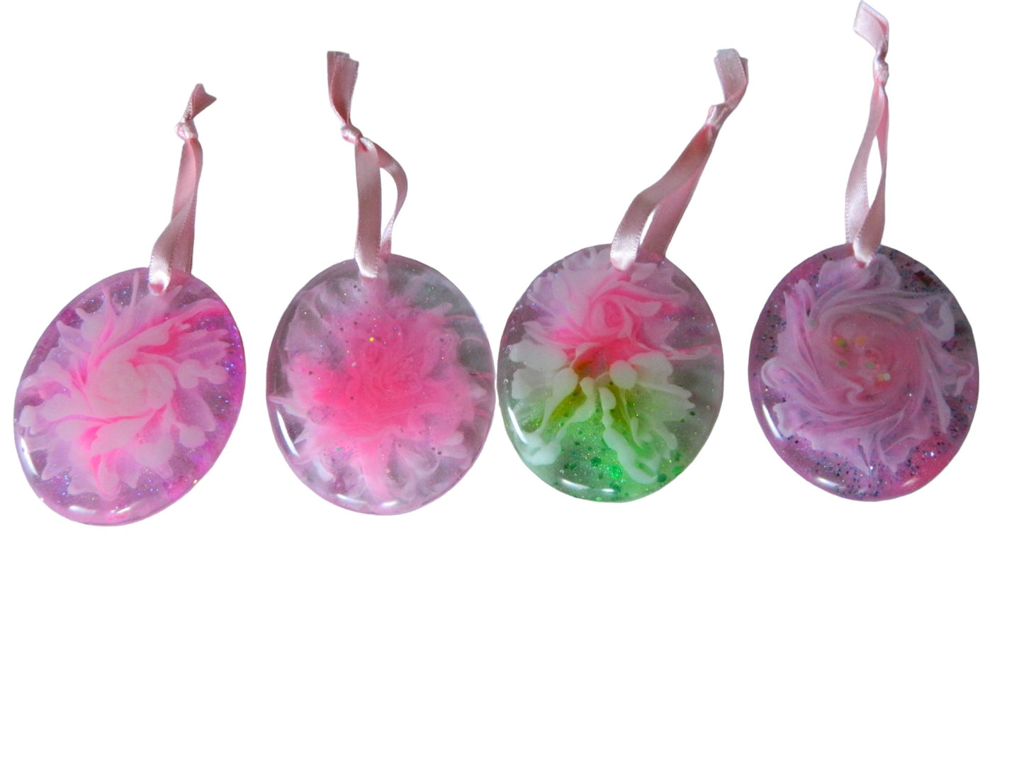 Set of 4 Resin Bloom Christmas Ornaments