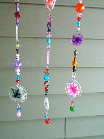 Resin "Blooms" with Colorful Beads Suncatcher/Wall Hanging